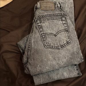 Vintage 80s Levi’s High Waisted Mom Jeans 23” 👖